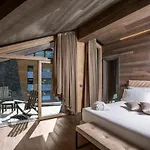 Bergman Mountain Hotel 4*