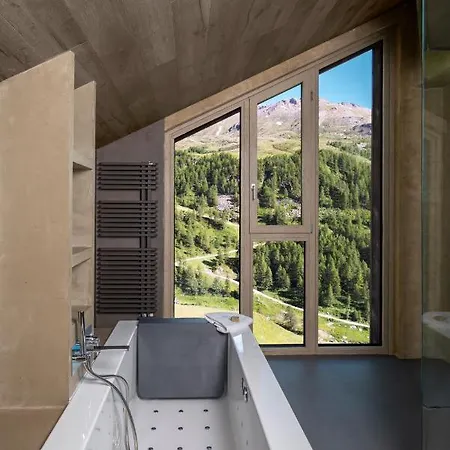 Bergman Mountain Отель 4*