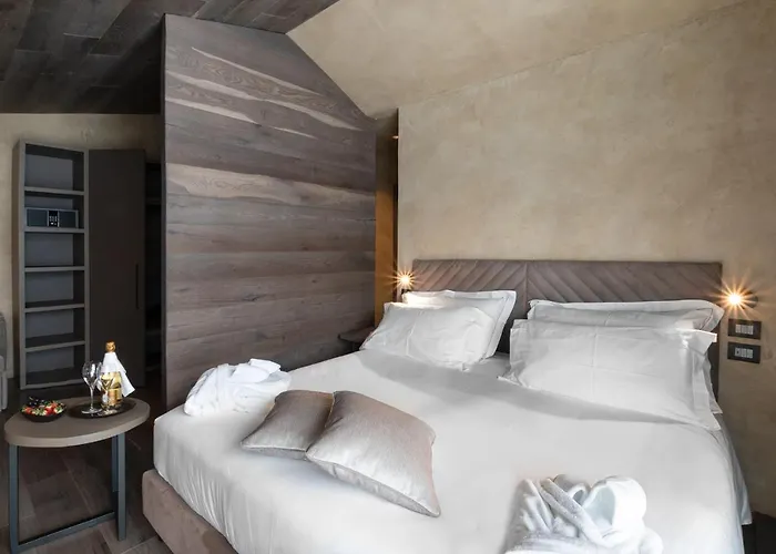 Bergman Mountain Hotel