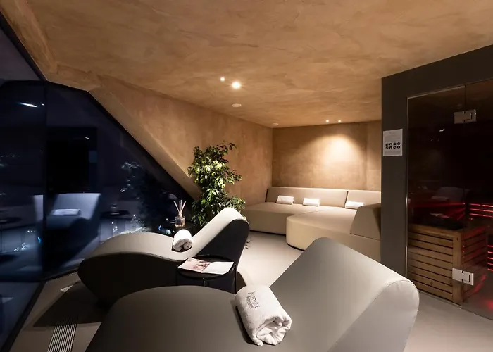 Bergman Mountain Hotel